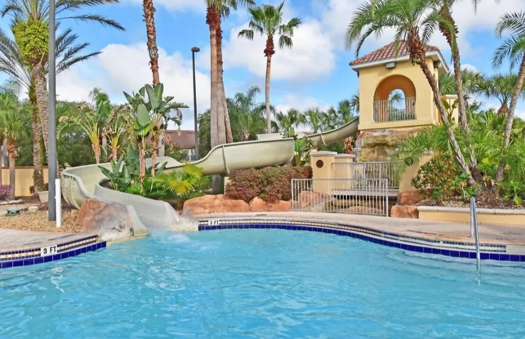 World Cup Resort Style Themed Rooms Kid Friendly Давенпорт