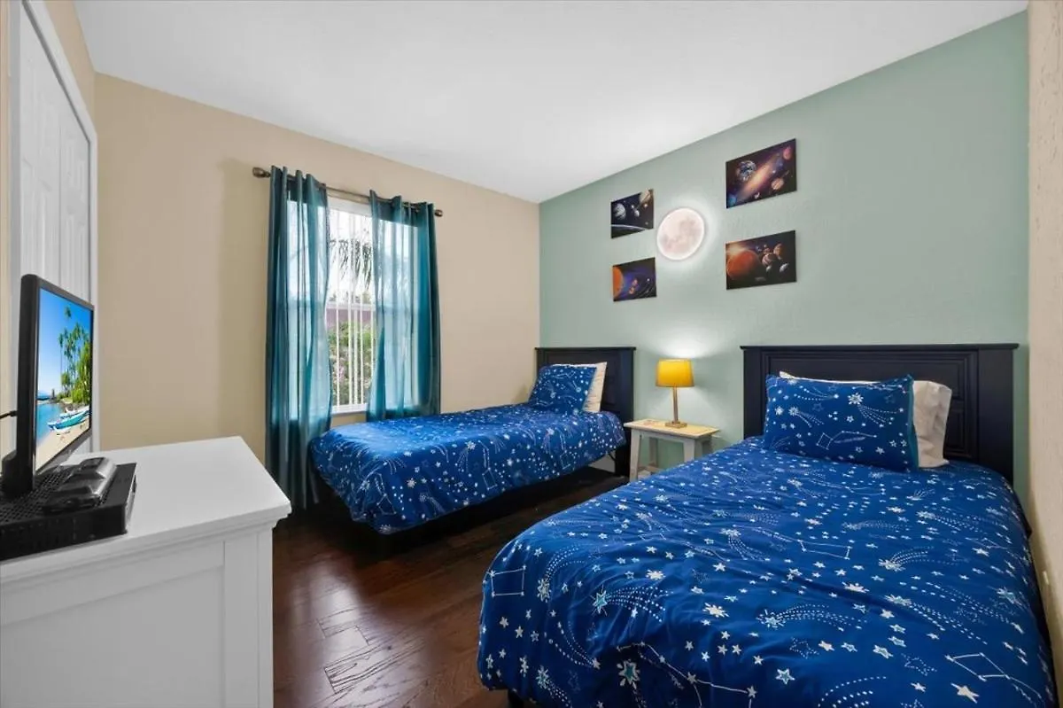 World Cup Resort Style Themed Rooms Kid Friendly Давенпорт 0*,